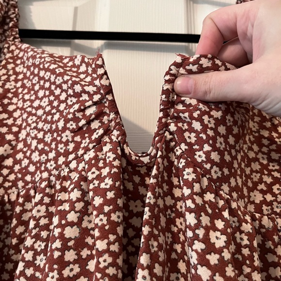 Newbury Kustom NWOT Floral Top - Picture 2 of 5